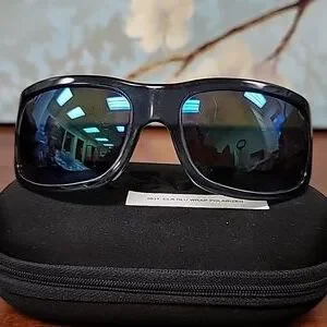 Revo | Accessories | Revo Sunglasses 24 301j7 Glossy Black  display picture 1